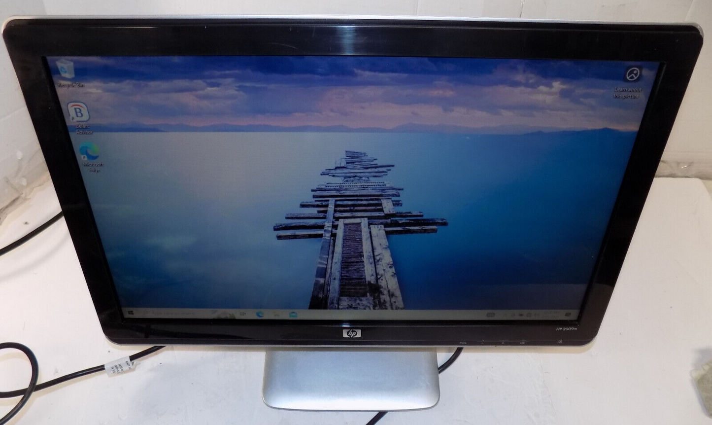 HP 2009m 20" HP 16:9 Widescreen LCD Computer Monitor VGA Input