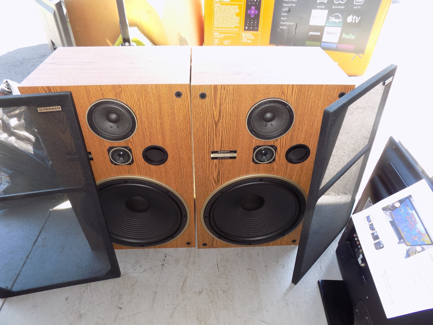 Vintage Pioneer Floor Speakers 15" Woofer Made in USA cs-g403 3-way