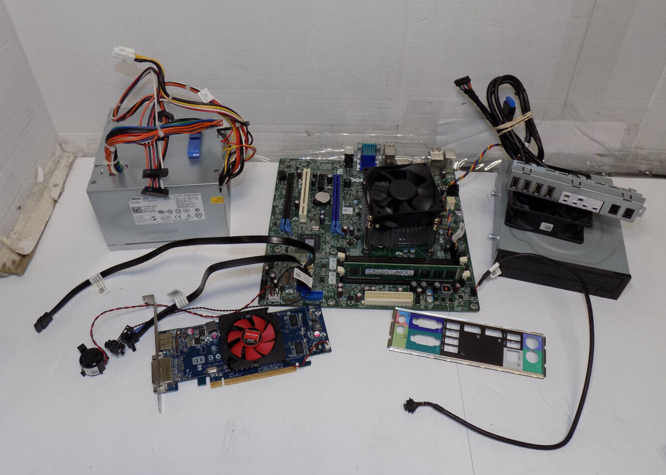 Dell OptiPlex 7010 SFF 0GY6Y8 Motherboard intel i5-3470 PSU Graphics Card DVD +