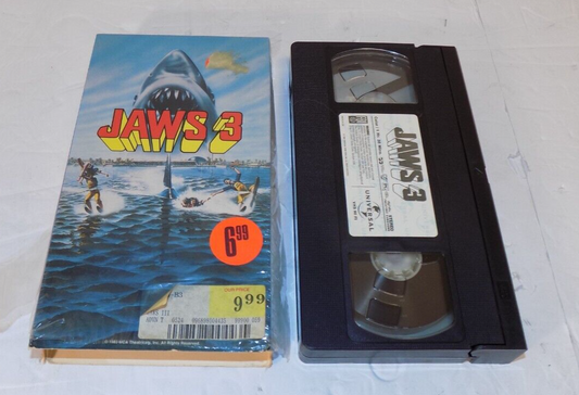 1983 Jaws 3 VHS Horror Movie 80044 MCA Dennis Quaid Bess Armstrong
