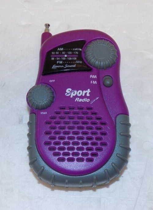 Lenoxx Sound PR-35M Purple AM FM Transistor Radio Portable W/Belt Clip