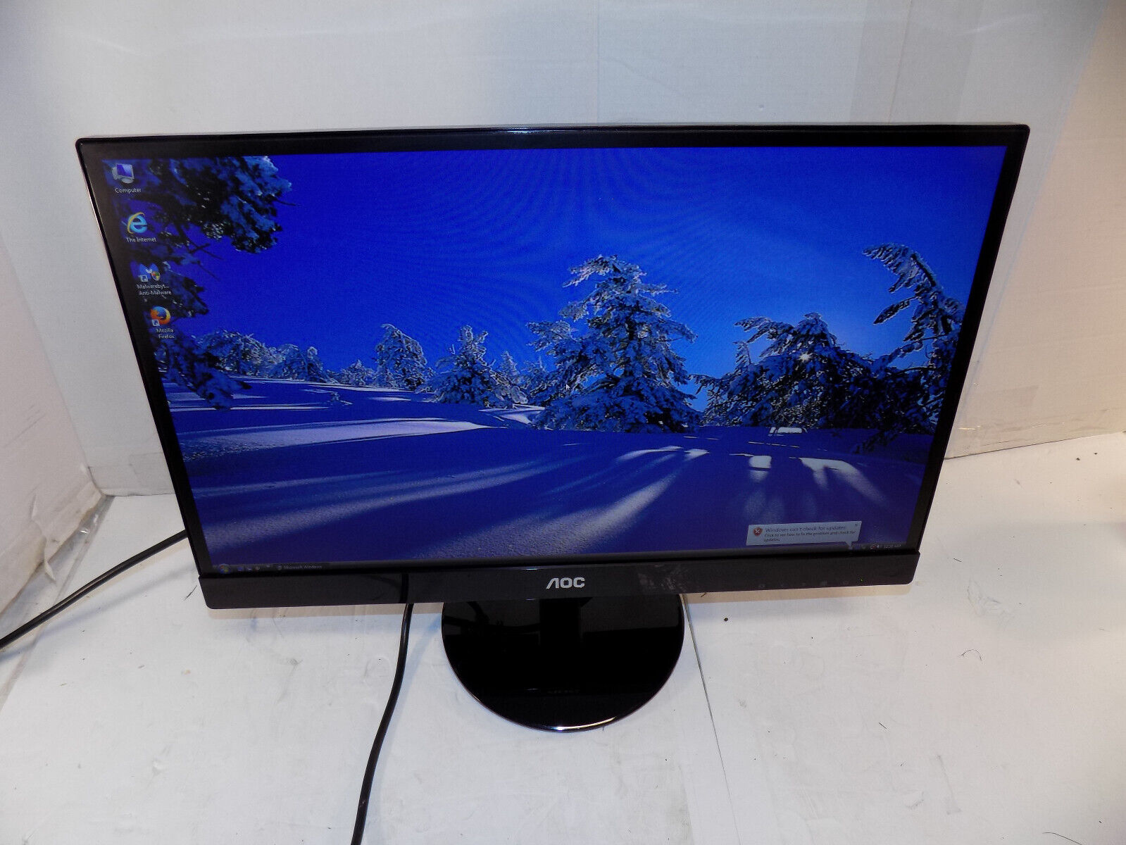 AOC I2269Vw 21.5 inch Computer Monitor LCD Monitor DVI VGA With Cables