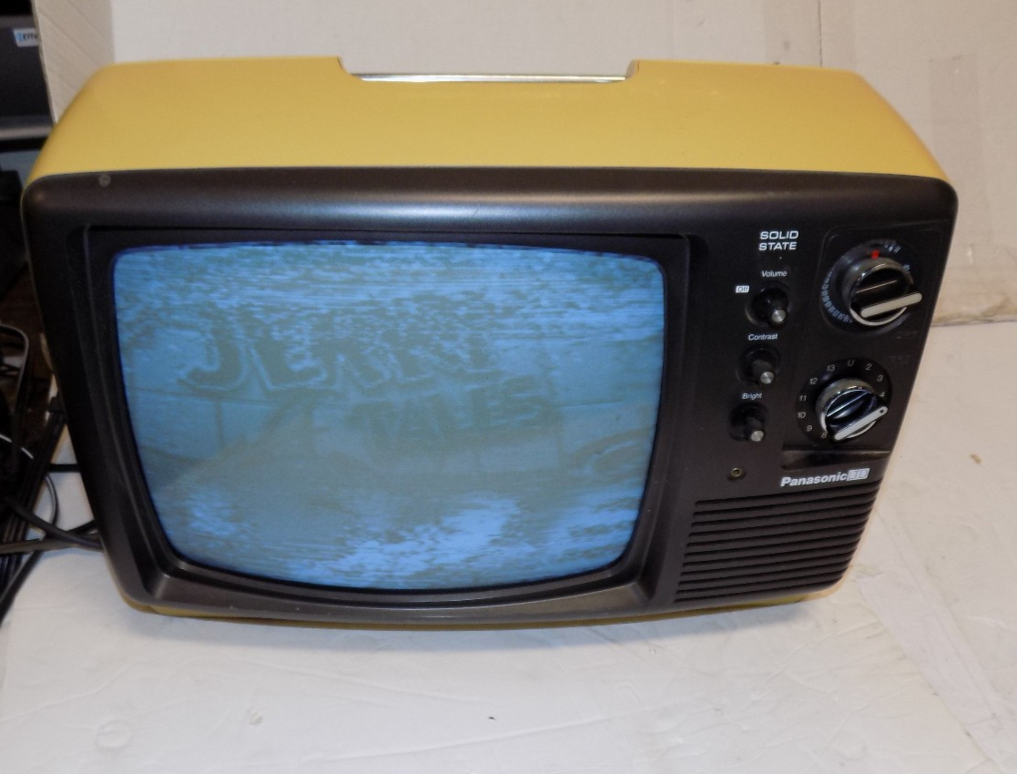 Vintage Panasonic TR-802 Black & White CRT TV Dial TV Movie Prop READ