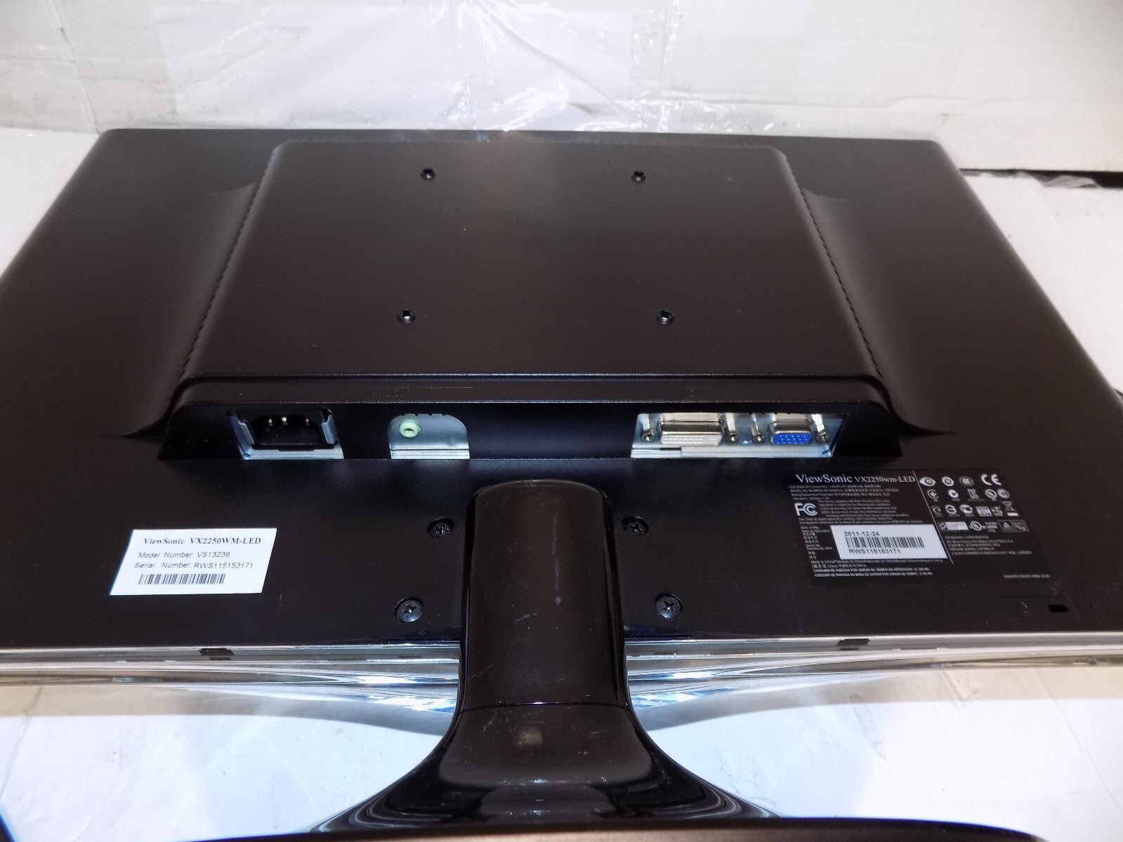 ViewSonic VX2250wm LED 1920 x 1080 21.5 in LED Computer Monitor 1080p HD