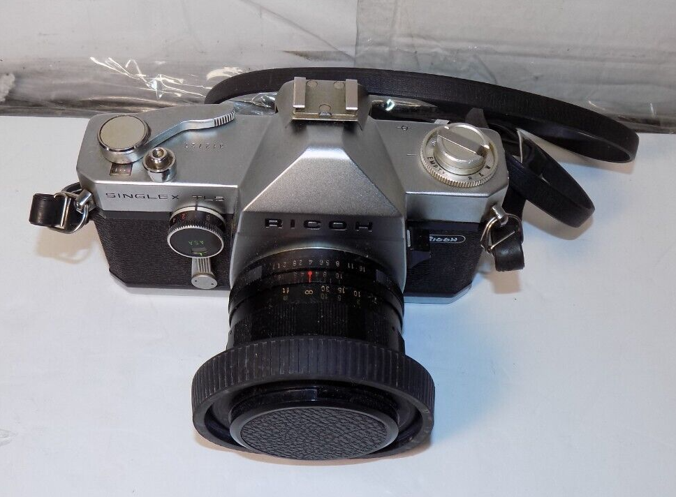 Vintage Ricoh Singlex TLS 35mm Film Camera with Auto Rikenon 1:1.7 f=50mm 016123