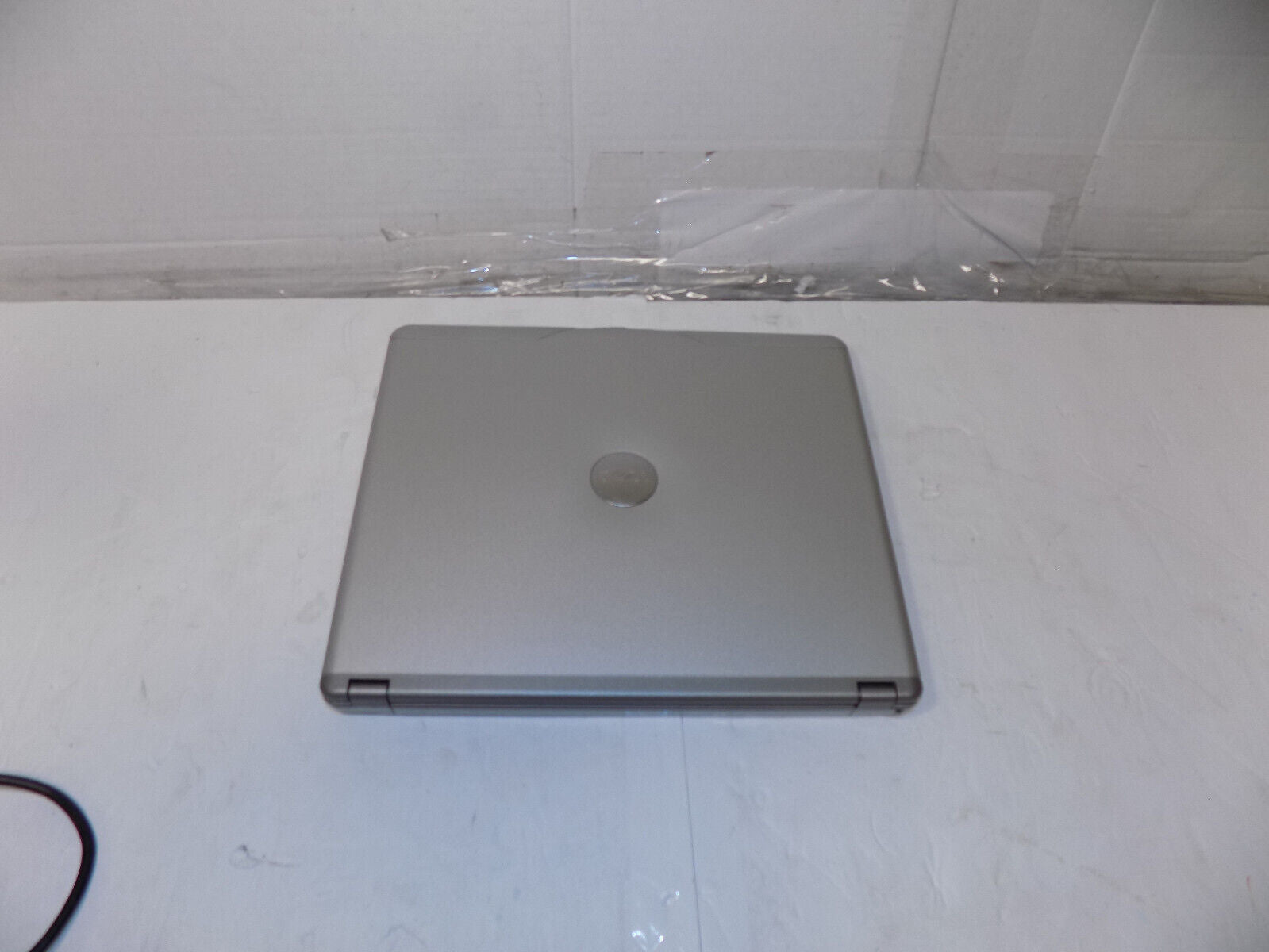 Dell Latitude X300 12" Intel Pentium M .4 GHZ 128 MB - No HDD