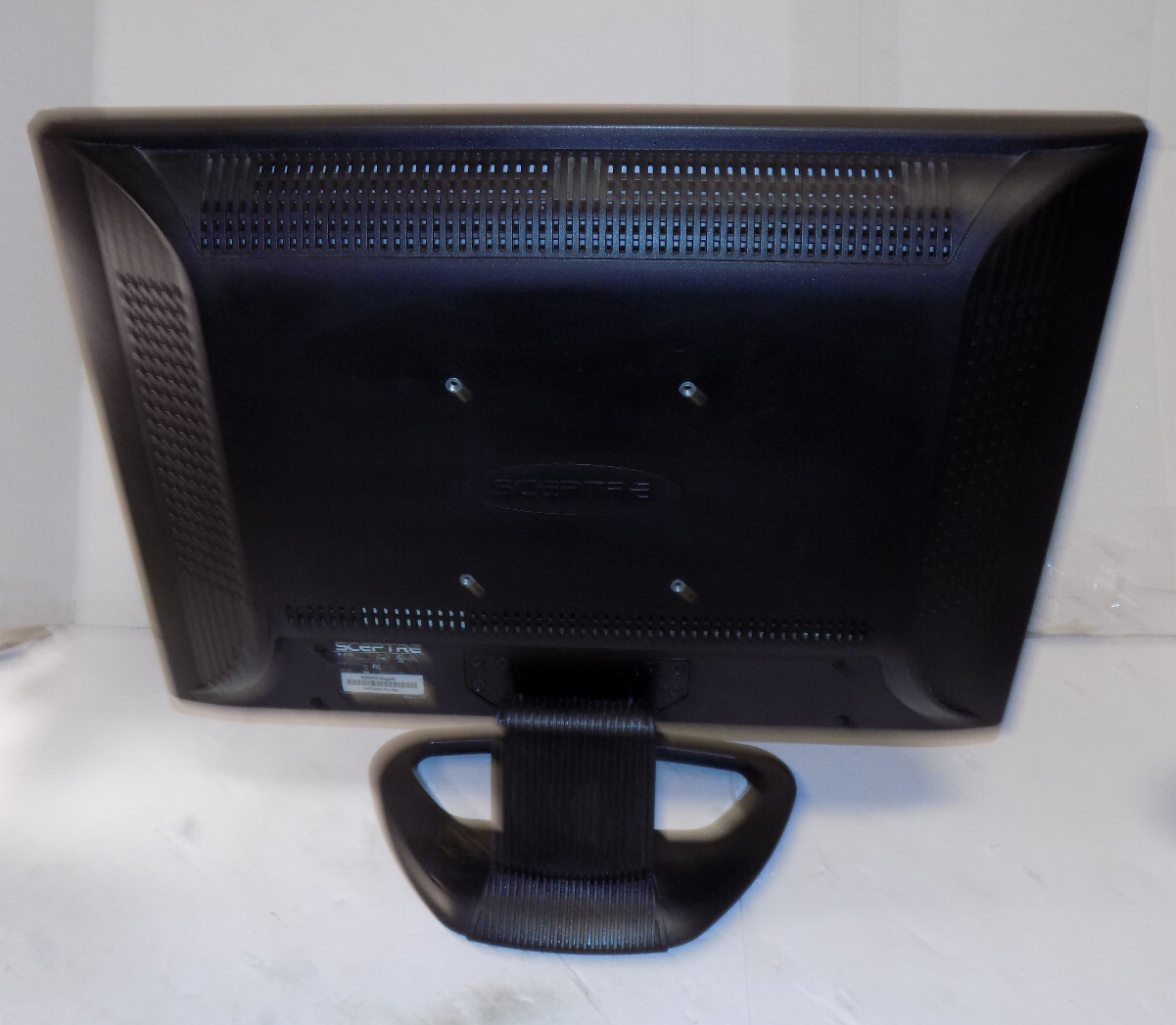 Sceptre X20WG-NAGAll 20" LCD Computer Monitor with Power Cable
