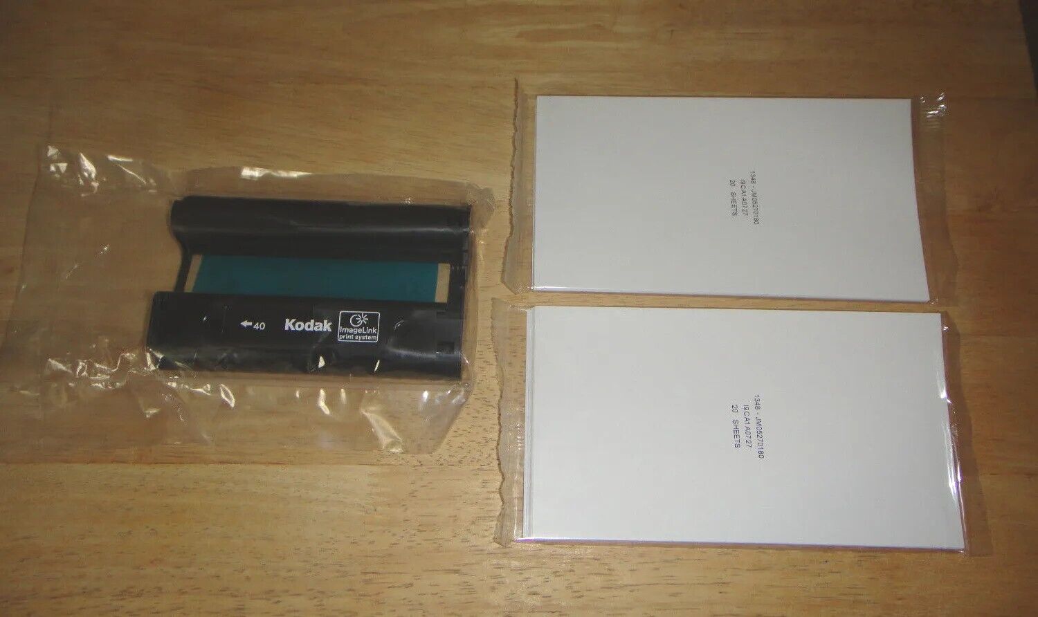 Kodak Easyshare Printer Color Ink Cartridge PH-40 and 2 Packs of Paper 40 Sheets