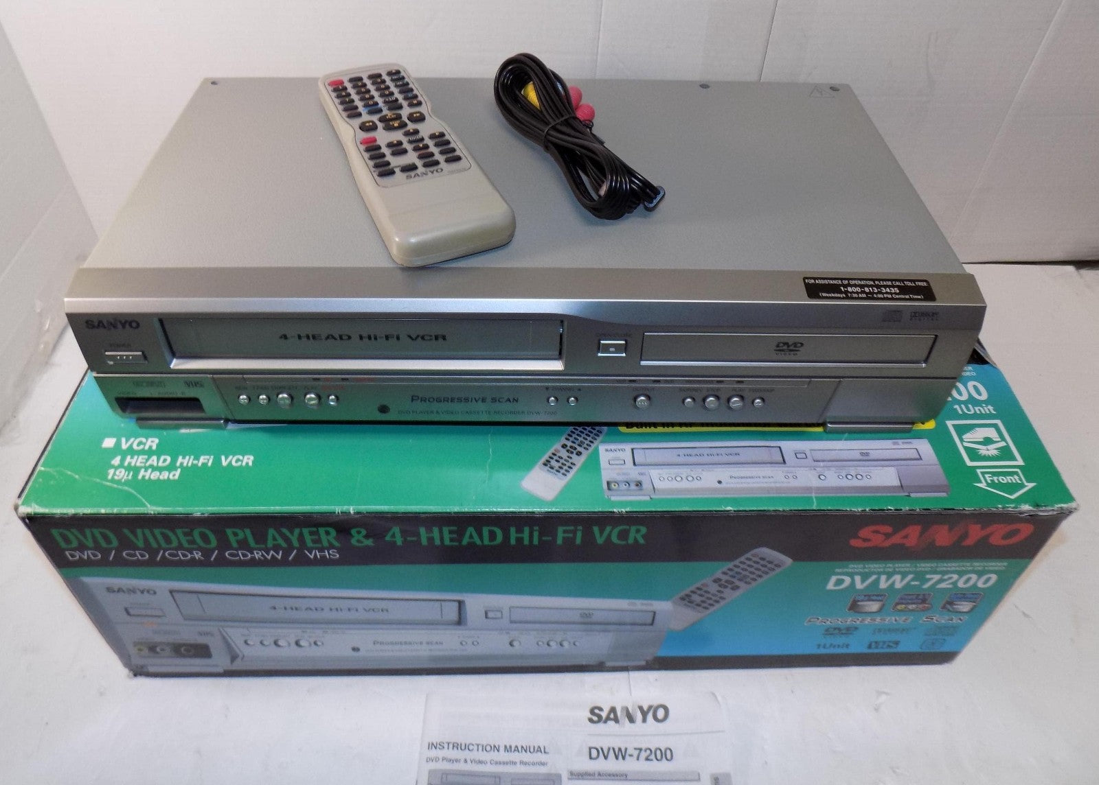 Sanyo DVW-7200 DVD VCR Combo with Remote, Manual, Cables and Hdmi Adapter