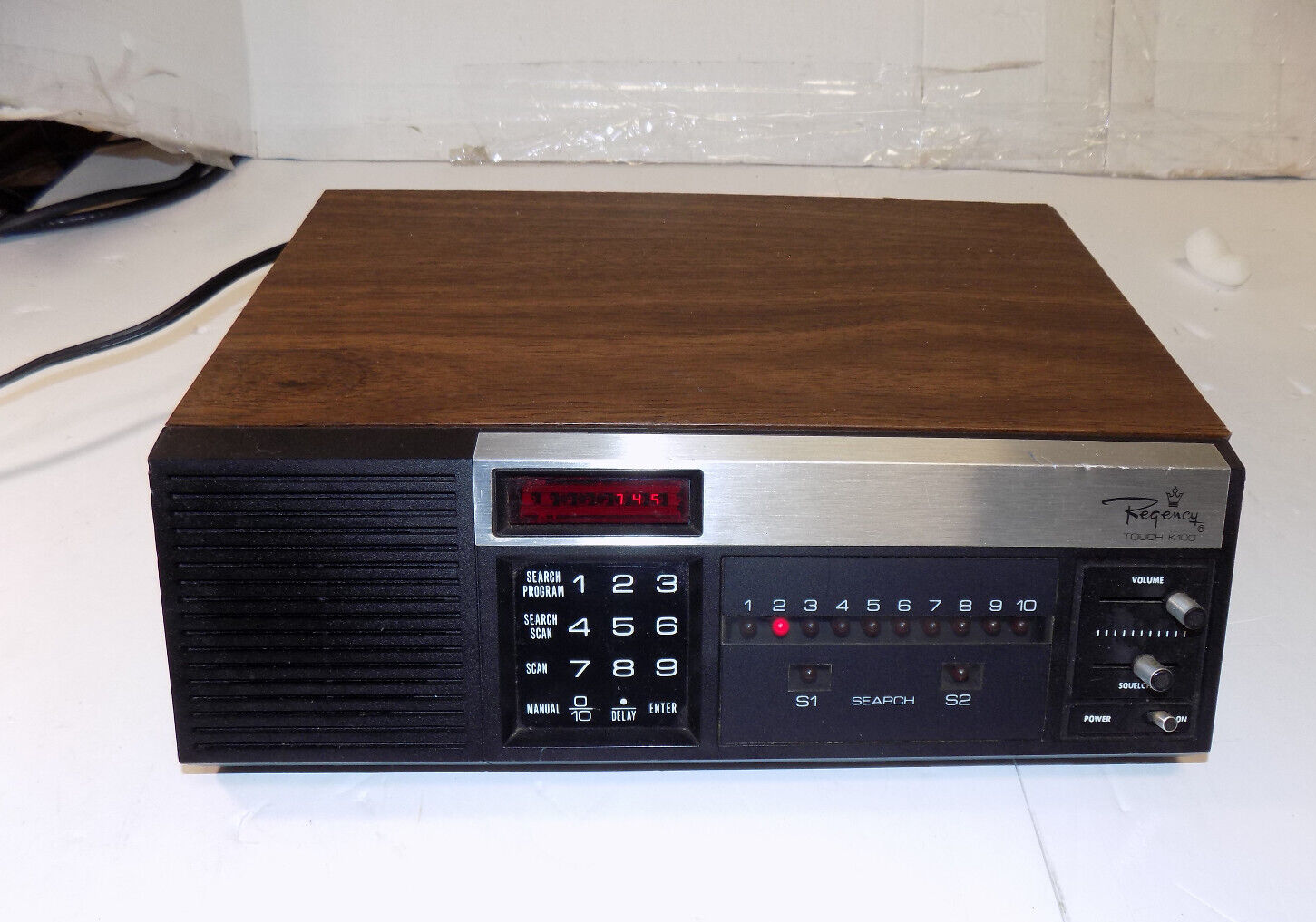 VINTAGE - REGENCY TOUCH K100 PROGRAMMABLE 10 CHANNEL ANALOG SCANNER
