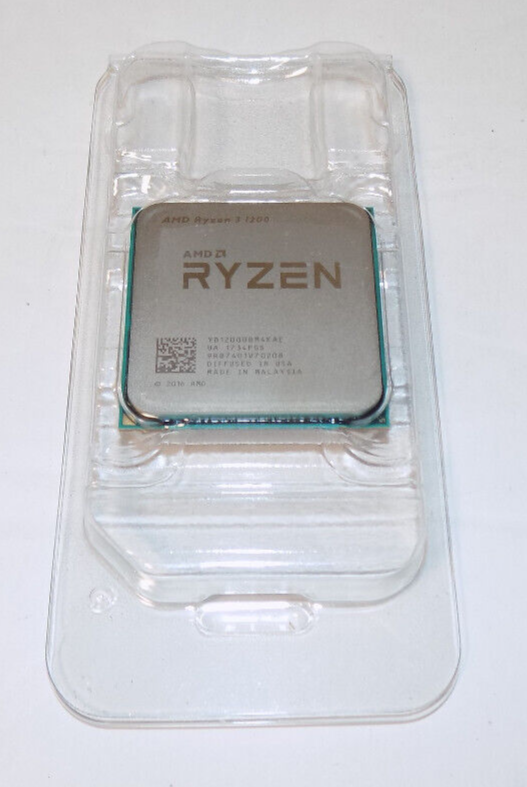 AMD Ryzen 3 CPU 1200 R3 YD1200BBM4KAE 3.1 GHz w/ ARCTIC Alpine 64 GT AMD Cooler