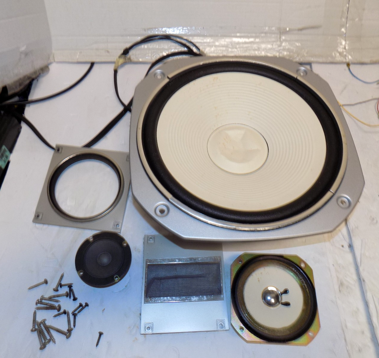 Vintage Sansui S-520U Speaker 10" Woofer  Mid, Tweeter, Crossover & Accessories