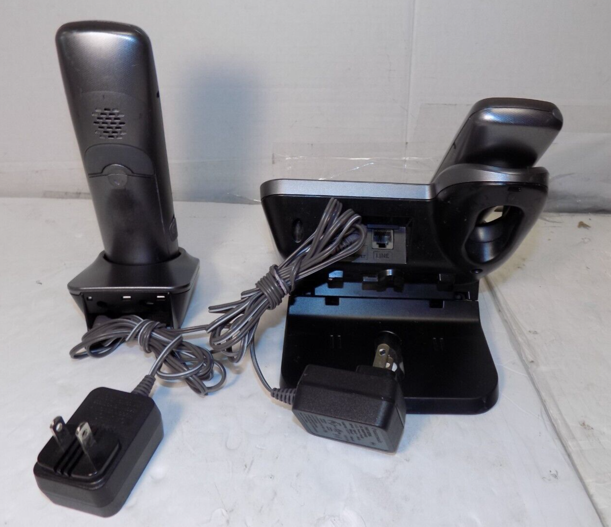 Panasonic KX-TG7641 6.0 PLUS Digital Cordless Answering System 2 Handsets
