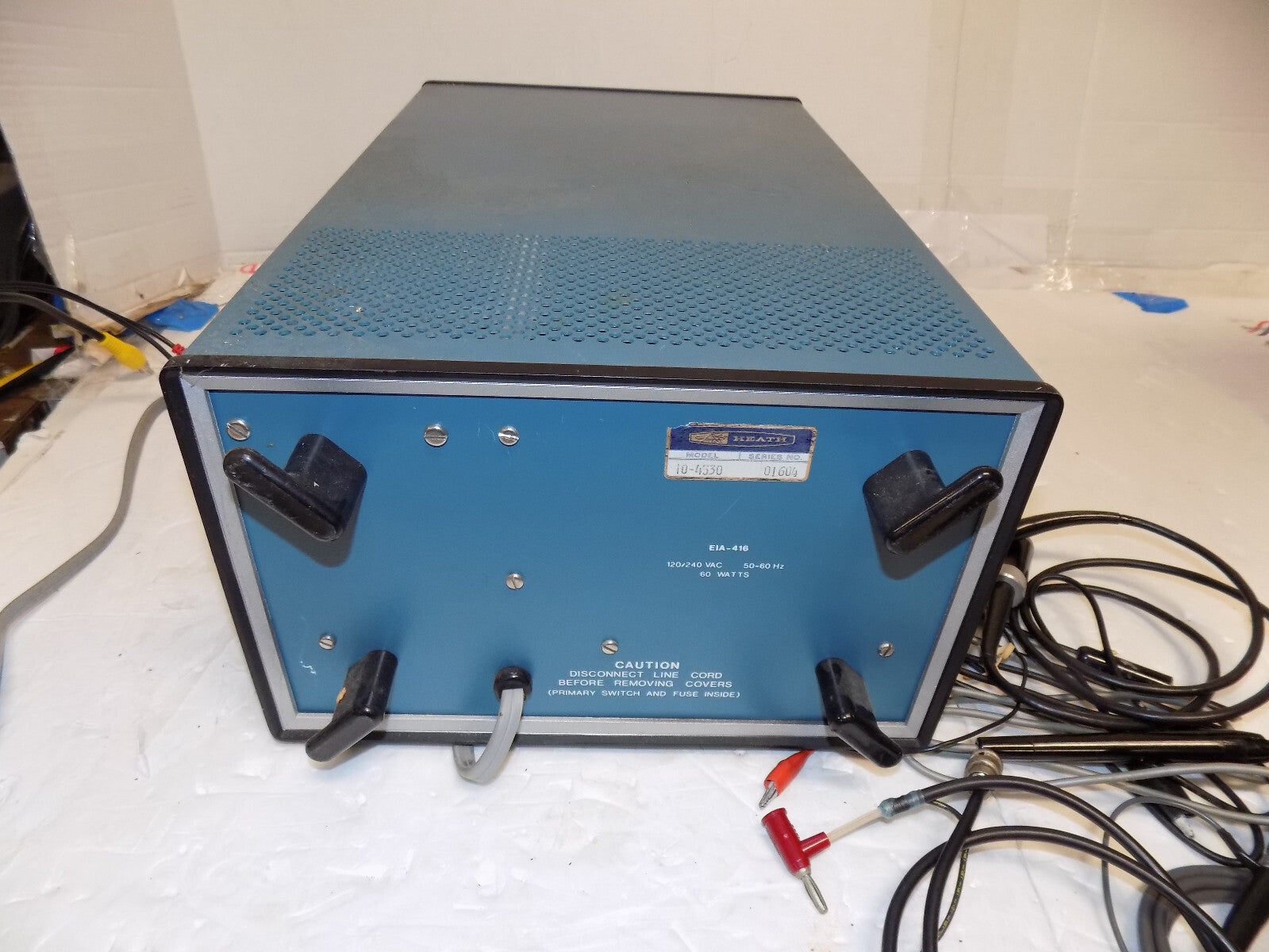 VINTAGE HEATHKIT OSCILLOSCOPE MODEL 10-4330 READ DESCRIPTION