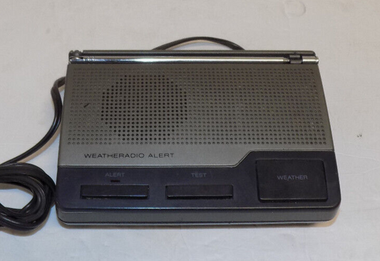 Radio Shack 12-240 Weather Radio Alert Weather 9V Battery Backup