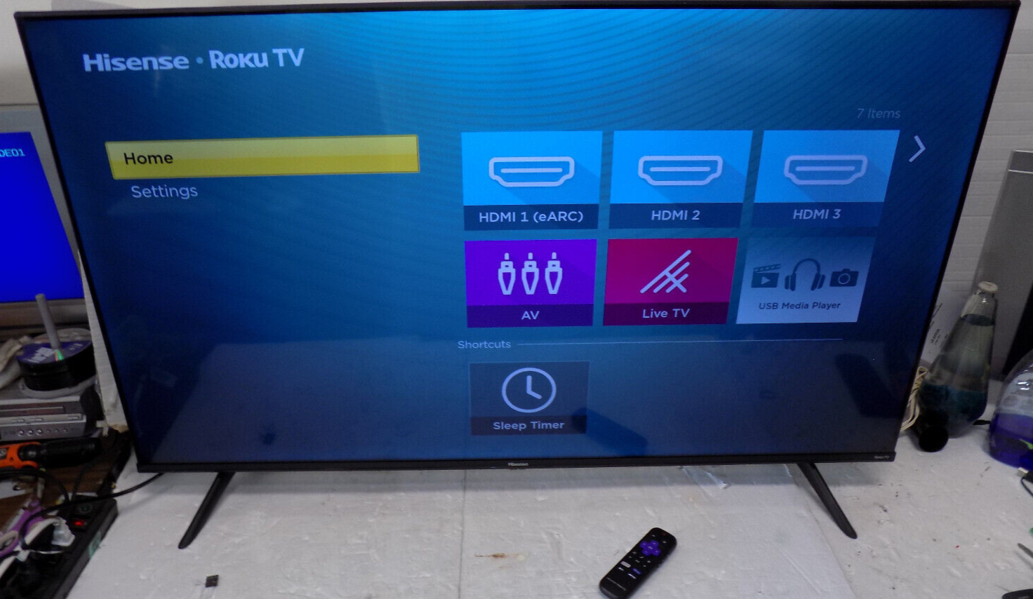 HISENSE 50" Class UHD 4K (2160p) Roku Smart LED TV (50R6E4) with Remote