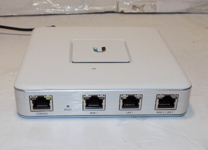 Ubiquiti Networks UniFi Security Gateway USG Internet Firewall