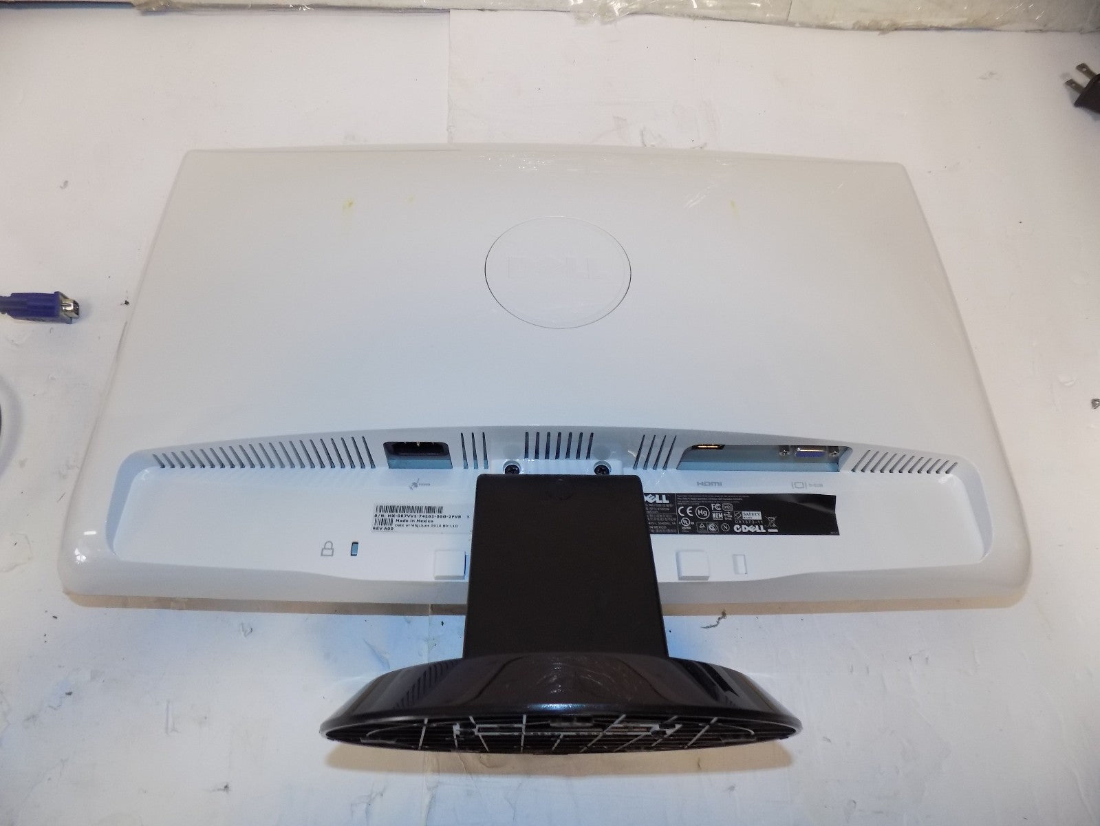 Dell ST2010B 20" LCD Computer Monitor VGA & HDMI