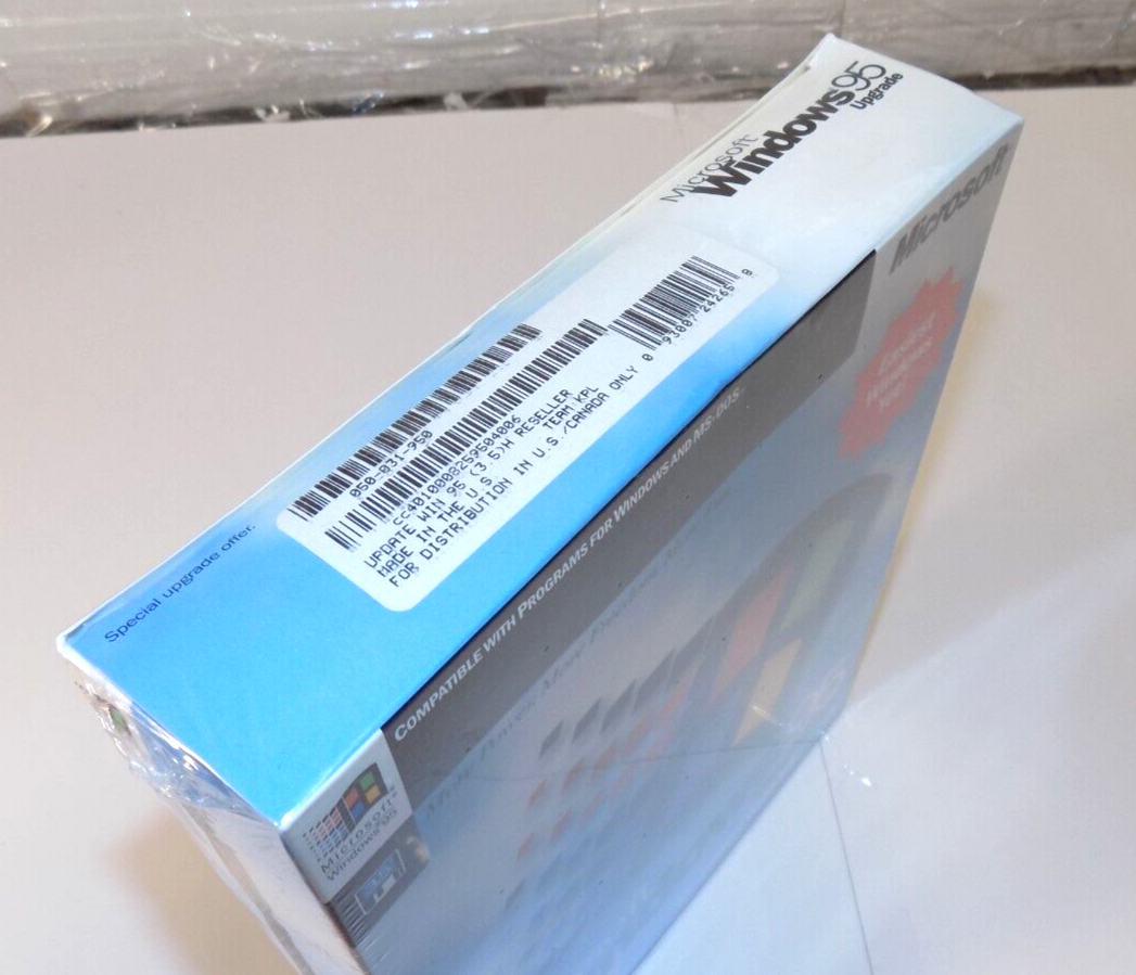 Microsoft Windows 95 Upgrade for Windows and DOS 3.5'' Floppy Disks Sealed