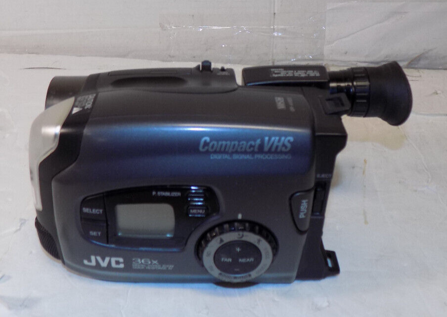 JVC GR-AXM920U 36x Compact VHS-C Camcorder Untested
