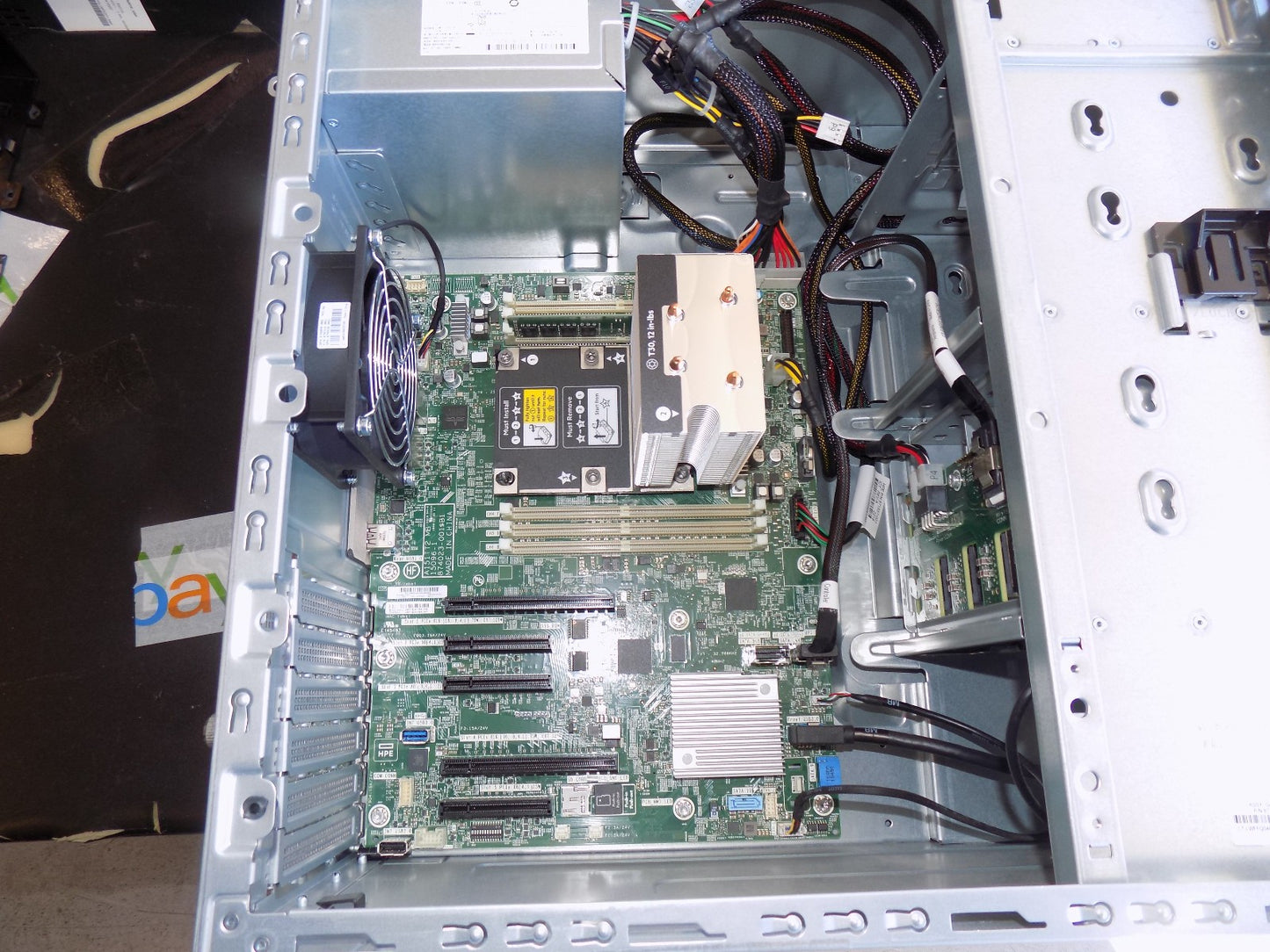 HP ProLiant ML110 Gen10 Xeon Bronze 3106 1.70GHz 16GB (2 -1TB HDD No OS Desktop
