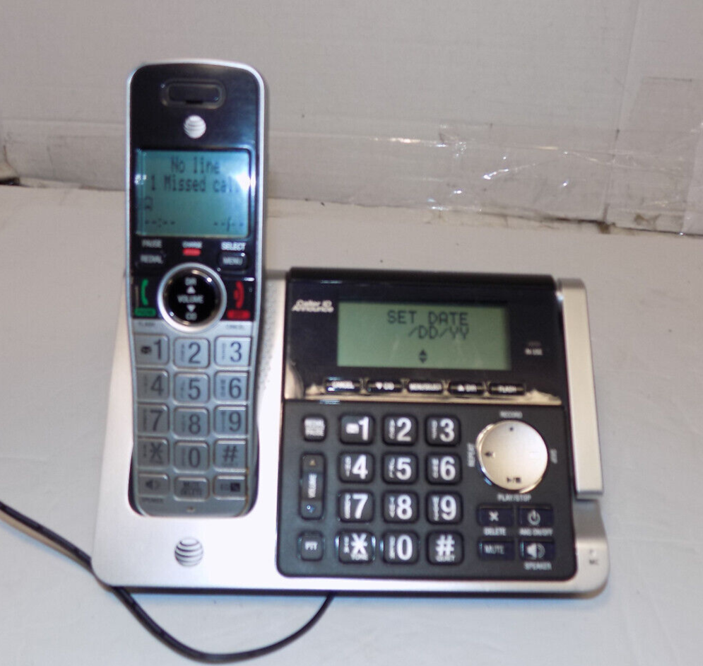 AT&T Cordless Phone System CL83484 With Answering Machine And Caller ID