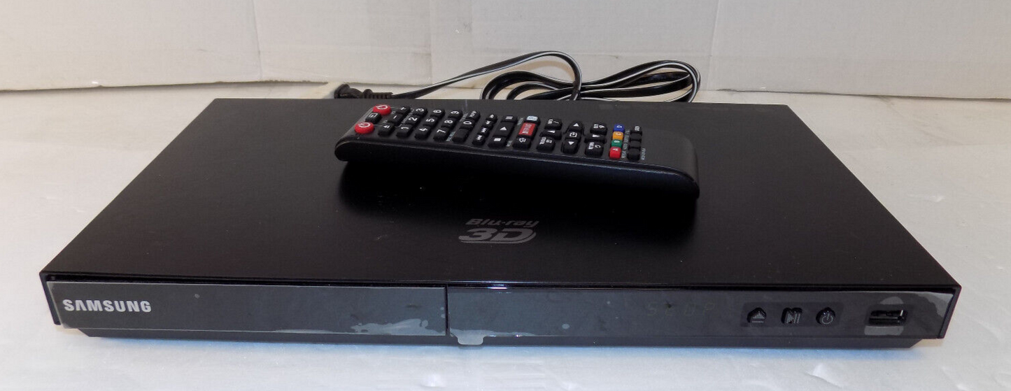 Samsung BD-EM59C CD DVD Player Blu-Ray Player with Remote Cables & Power Cord