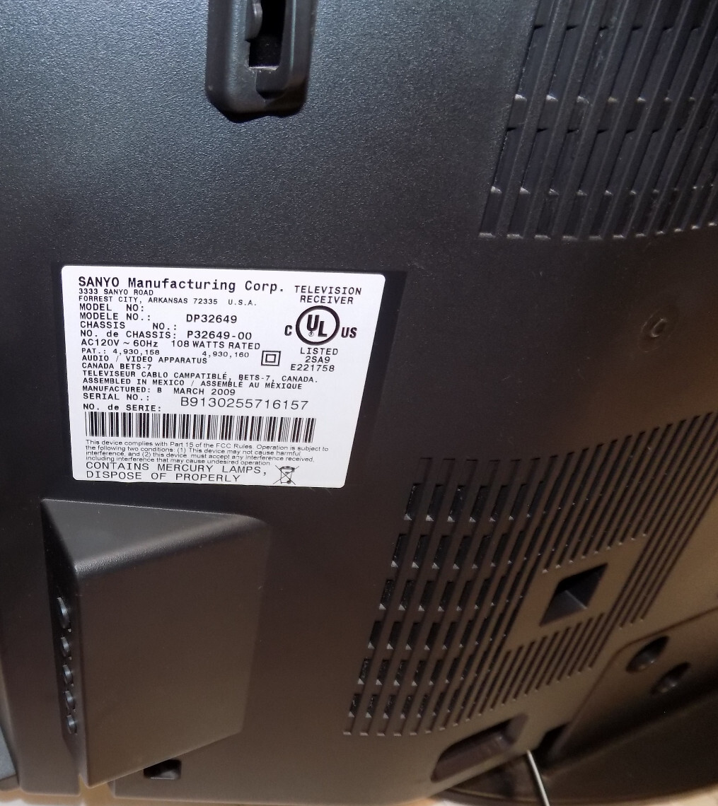 Sanyo DP32649 32 inch LCD TV HDTV 720p PC Input with Remote