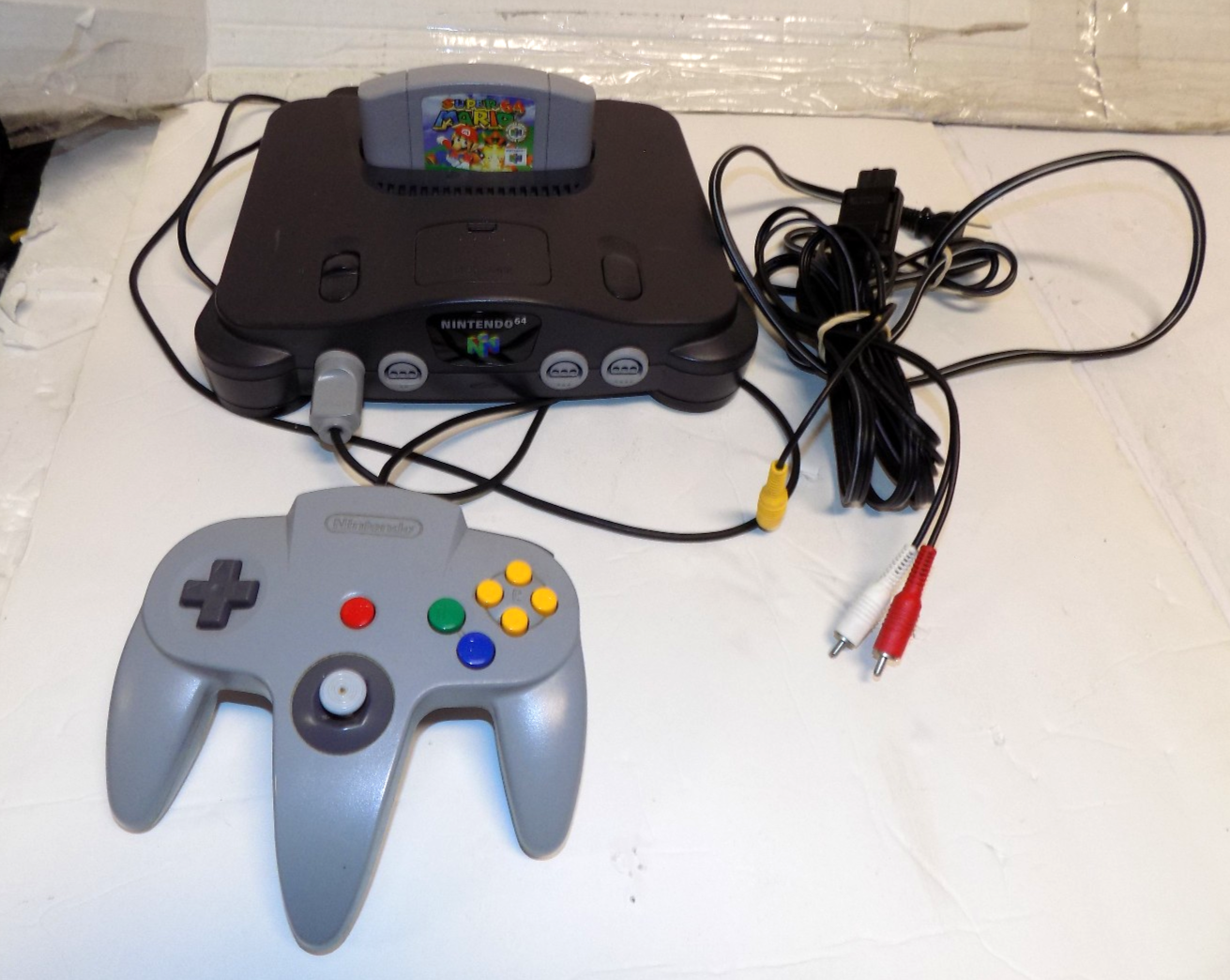 Nintendo 64 N64 NSU001 Console Bundle Lot With 1 Game 1 Controller & Cables