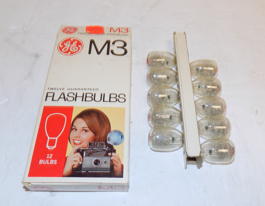 Vintage GE General Electric M3 Flashbulbs 10 Camera Bulbs Unused