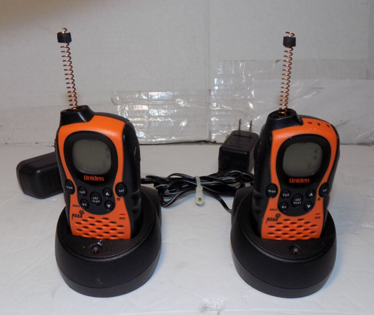 Uniden Two Way Radios Model GMR648-2CK Set Of 2 With Charging Docks