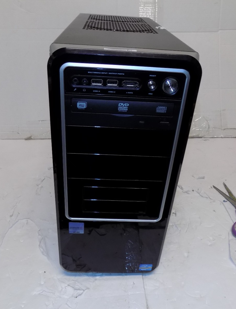 Custom Desktop Xeon E3-1220 8 GB 2 500 GB Hard Drives No OS