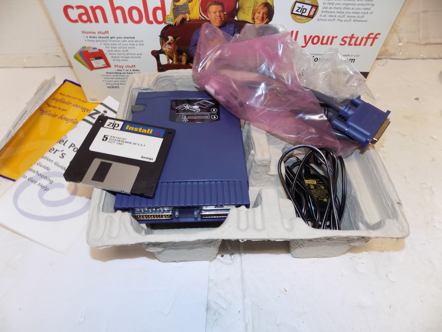 Iomega Z100P2 Zip 100 External Parallel Port Zip Drive