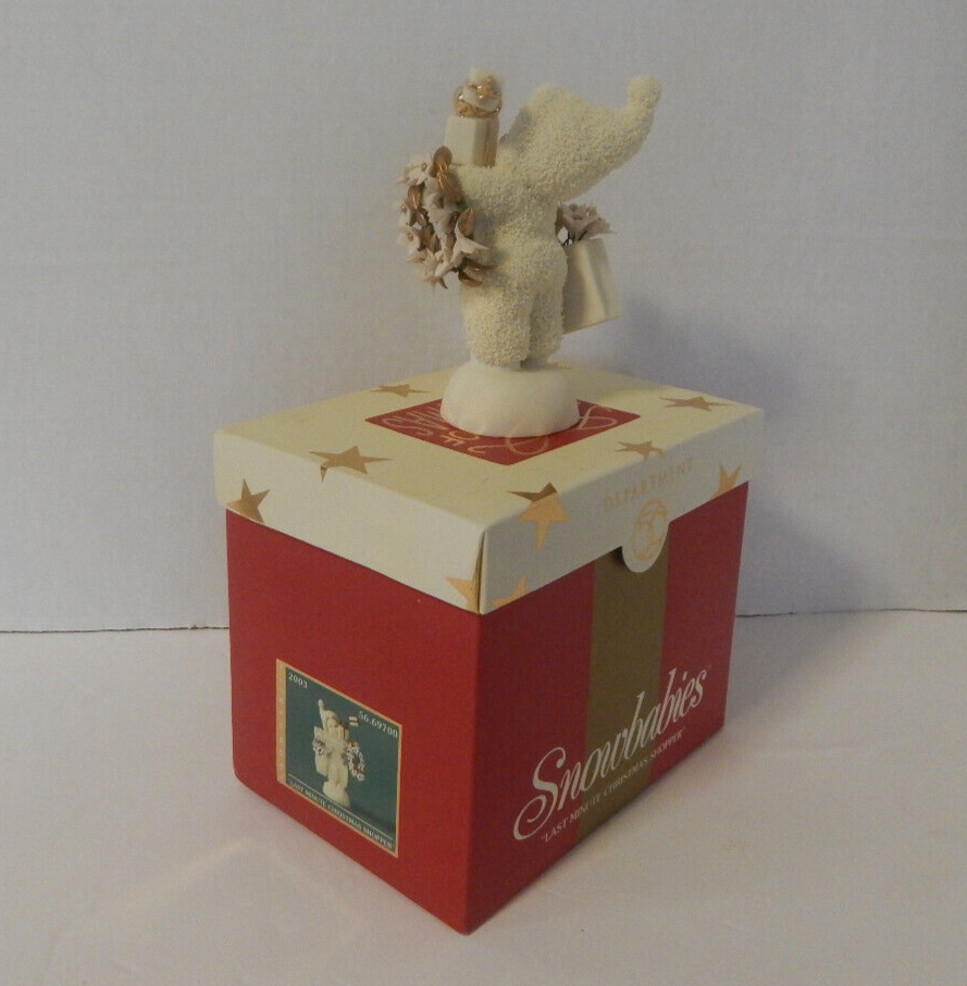 Snowbabies Last Minute Christmas Shopper Figurine Dept 56 2003