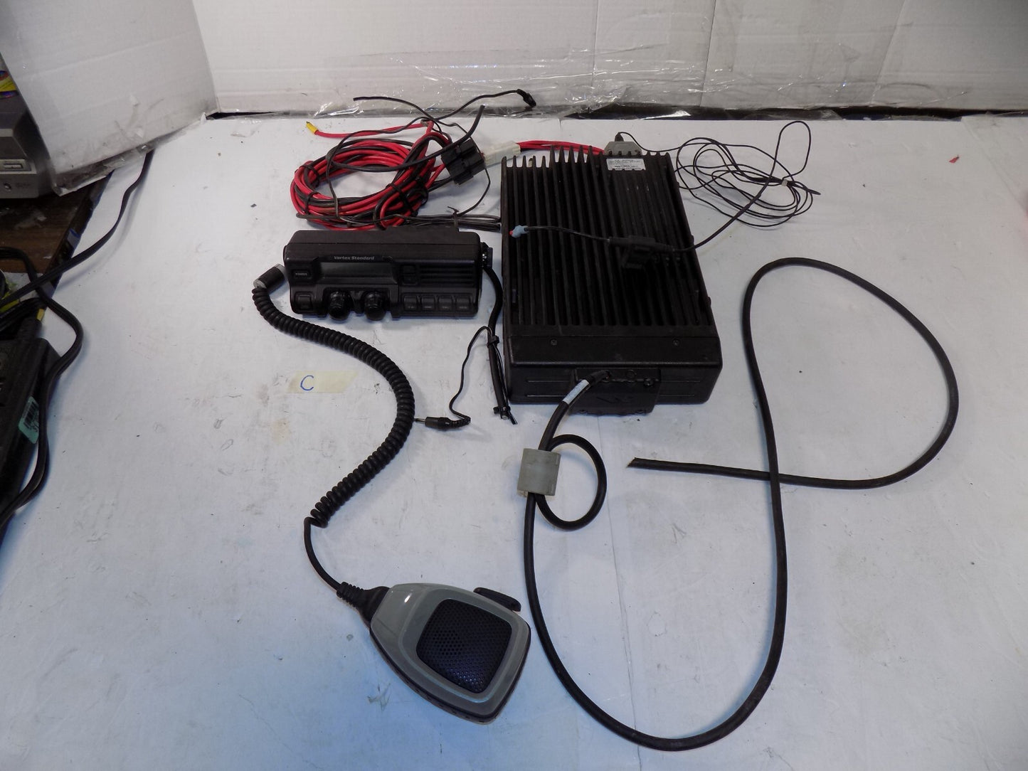Vertex Standard VX-6000L Two Way Radio VX6000
