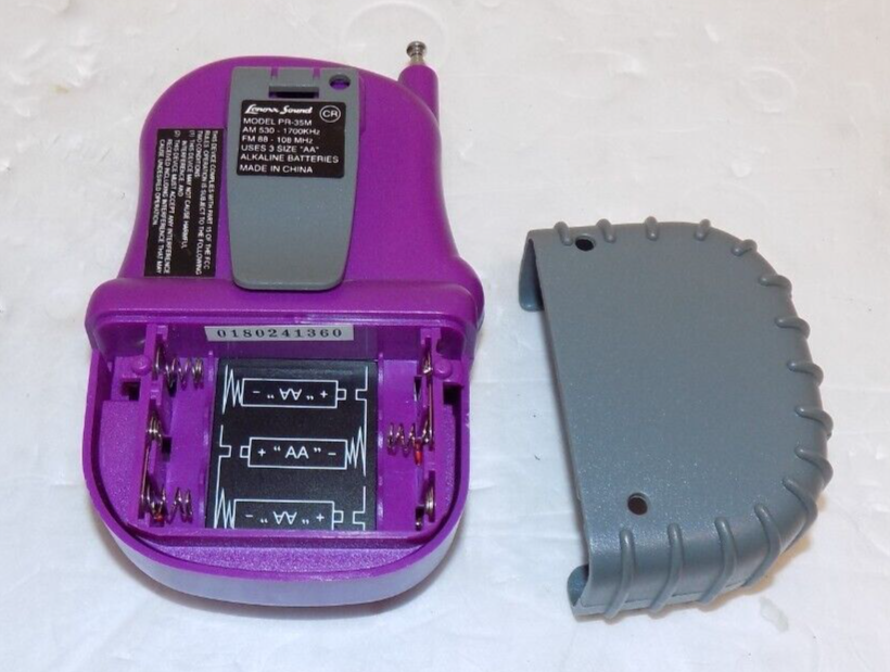 Lenoxx Sound PR-35M Purple AM FM Transistor Radio Portable W/Belt Clip