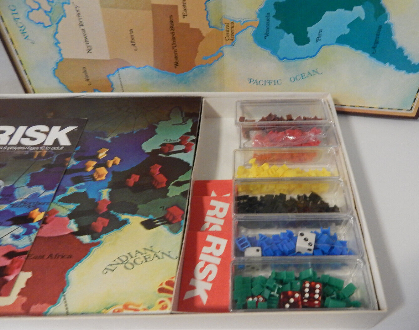 Vintage 1980 RISK Board Game Parker Brothers World Conquest Complete