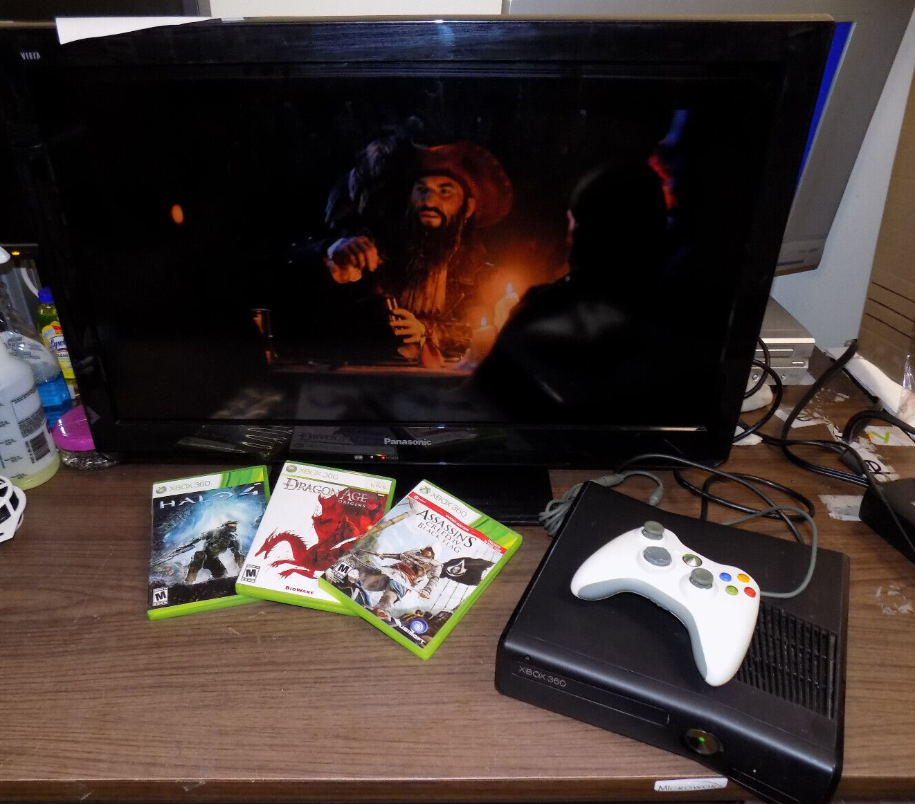 Microsoft Xbox 360 Slim 4GB Model 1439 Black Console Lot Tested