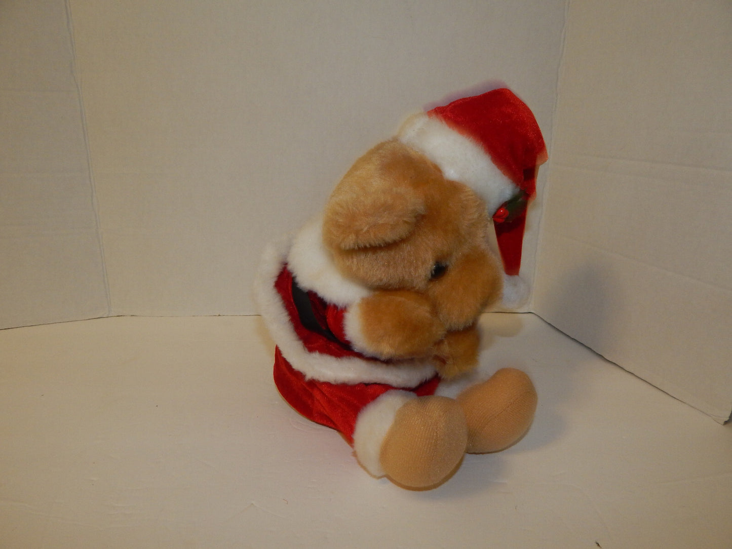 Weely 10" Animated Laughing Christmas Santa Bear