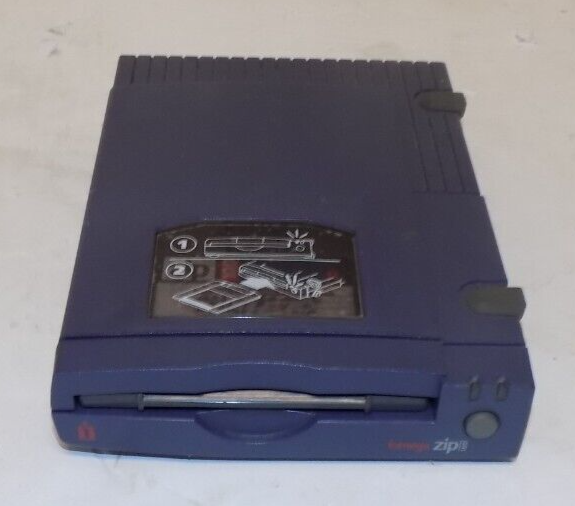 iOMega Z100P2 Zip Drive 100MB External Drive No AC Adapter or Cables