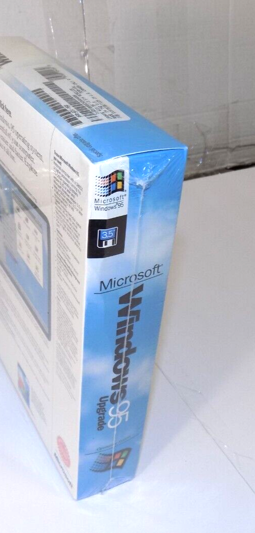 Microsoft Windows 95 Upgrade for Windows and DOS 3.5'' Floppy Disks Sealed