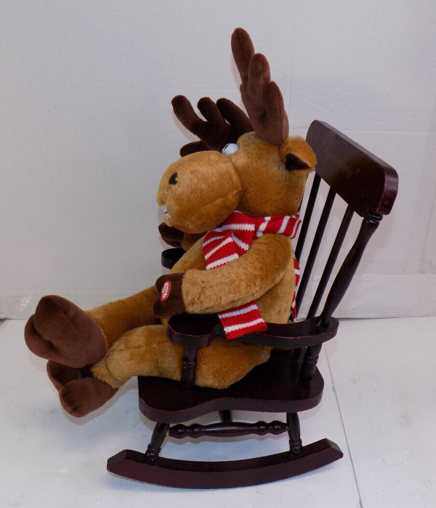 Vtg DanDee Rocking Christmas Reindeer Sings Grandma Got Run Over By A Reindeer