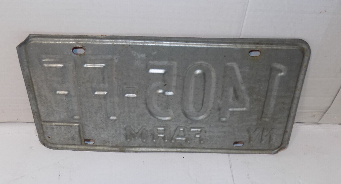 Vintage Steel Farm License Plate New York "1405-FF"