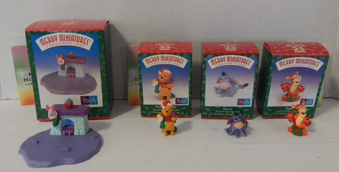Hallmark 1999 Christmas at Pooh's House Merry Miniatures Complete Set