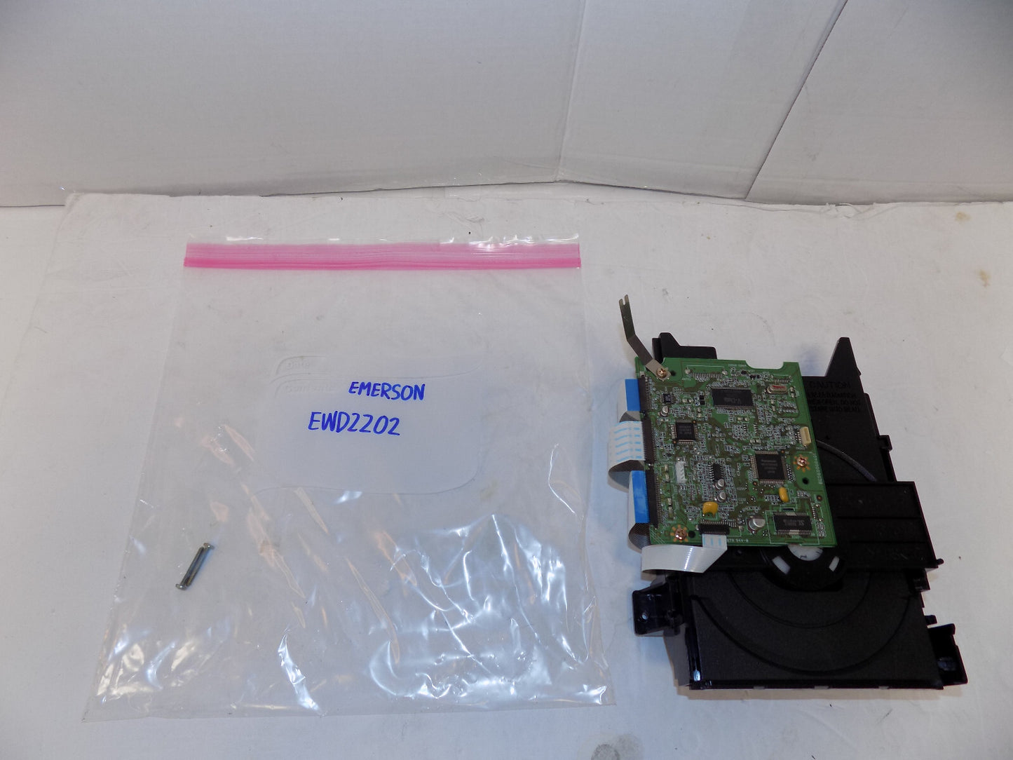 Replacement DVD Player For Emerson EWD2202 Tested Working