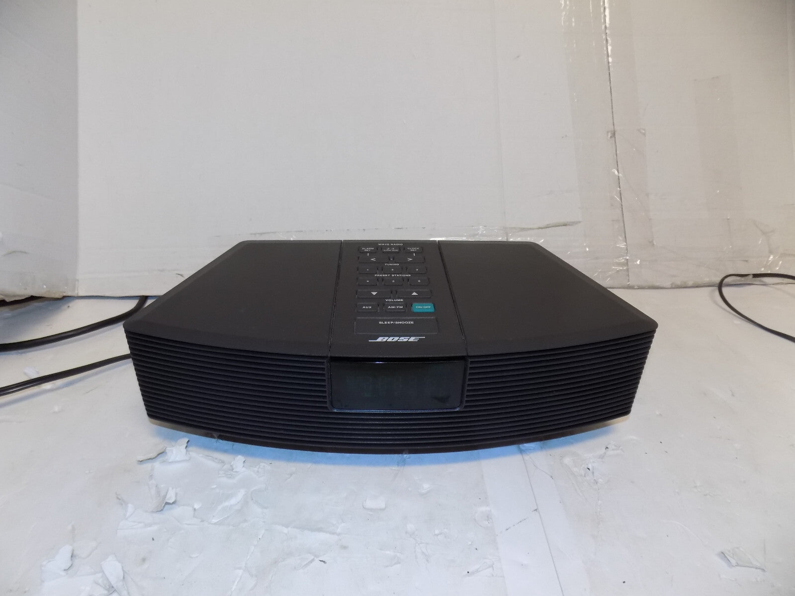 Bose Wave Radio AWR1-1W AM FM Clock Stereo Black NO REMOTE Works but No Display