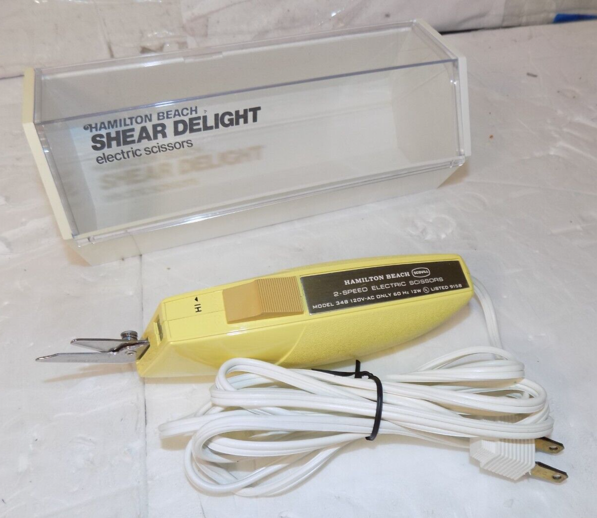Hamilton Beach Shear Delight Model 348 2 Speed Electric Scissors with Case