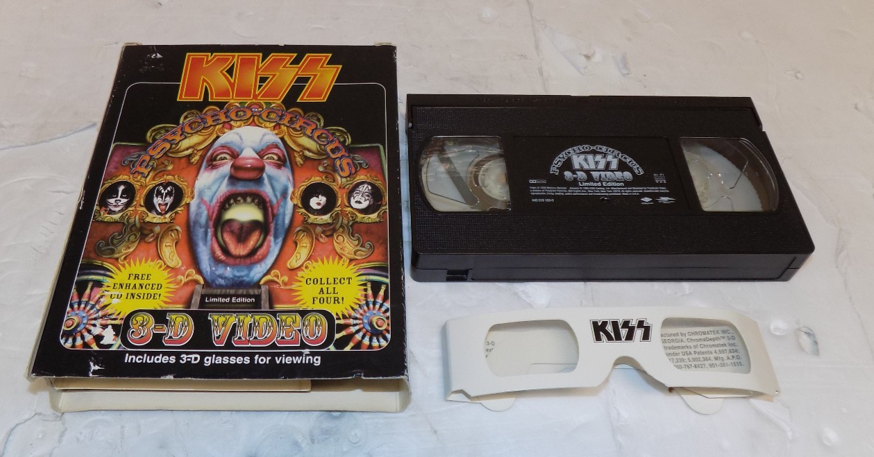 Kiss Psycho Circus 3-D Video with 3-D Glasses1998 VHS