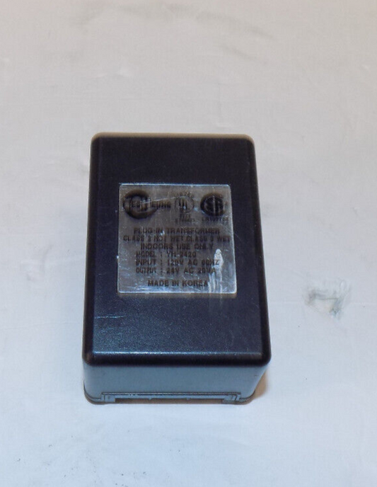 Yeo Heung Class 2 Plug-In Transformer Input 120V AC 60Hz Model YH-2420 24V 20VA