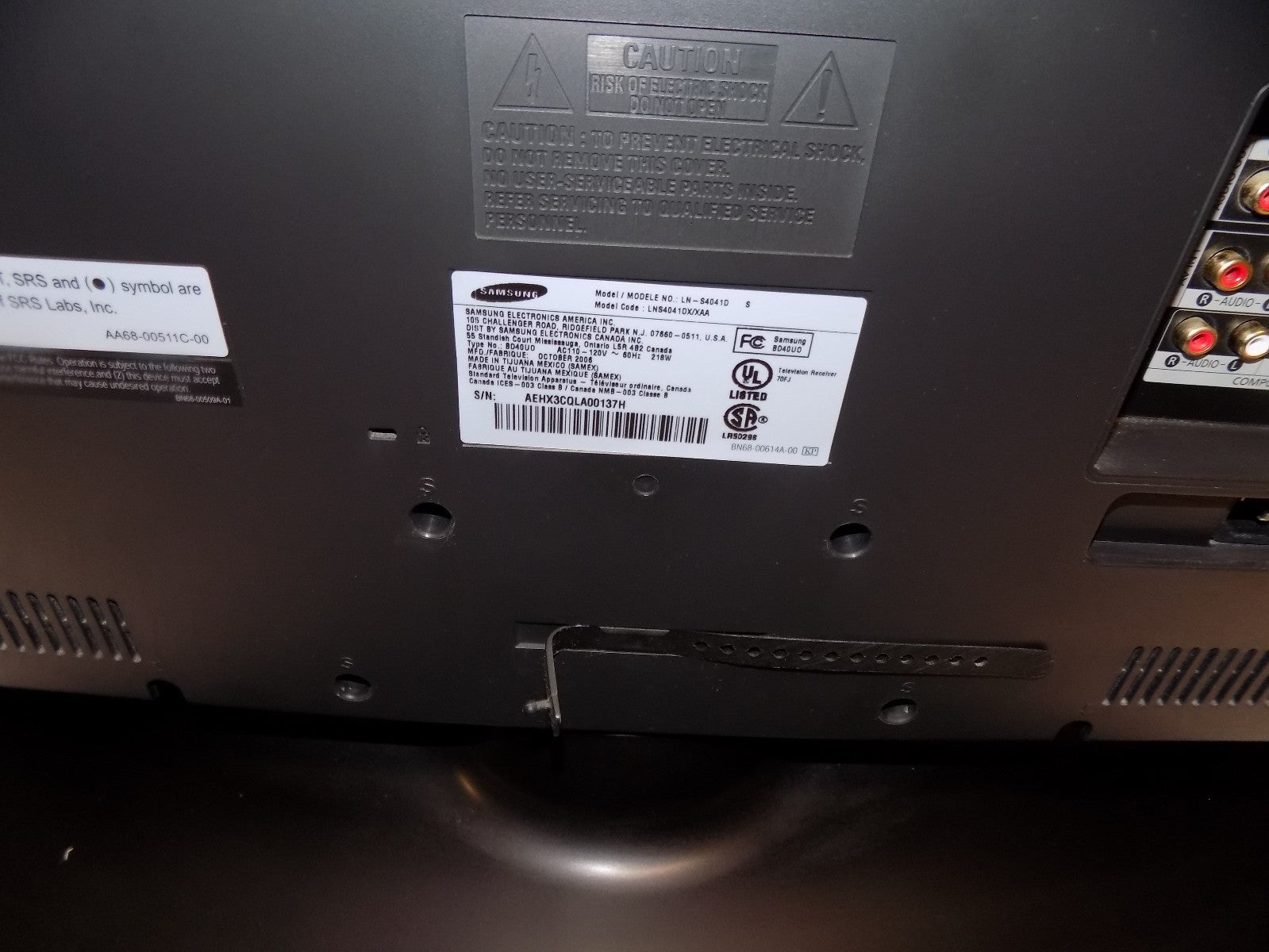 SAMSUNG LN-S4041D 40 inch LCD HD TV 720p TV with Remote + PC Input